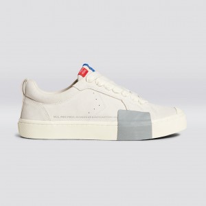 Men Cariuma Low Top Suede OCA LOW Off-White Vintage | 452091-CNV