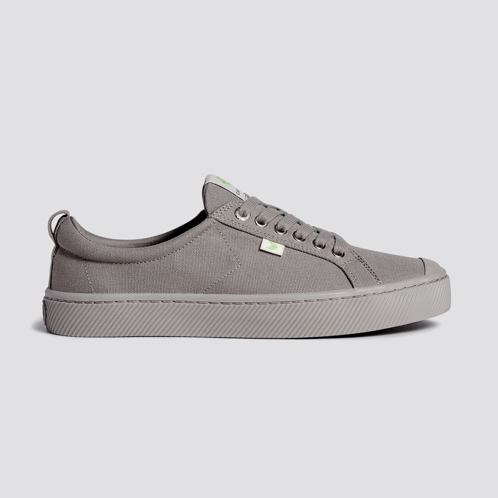 Men Cariuma Low Top Canvas Vegan OCA LOW All Grey | 254370-VHA