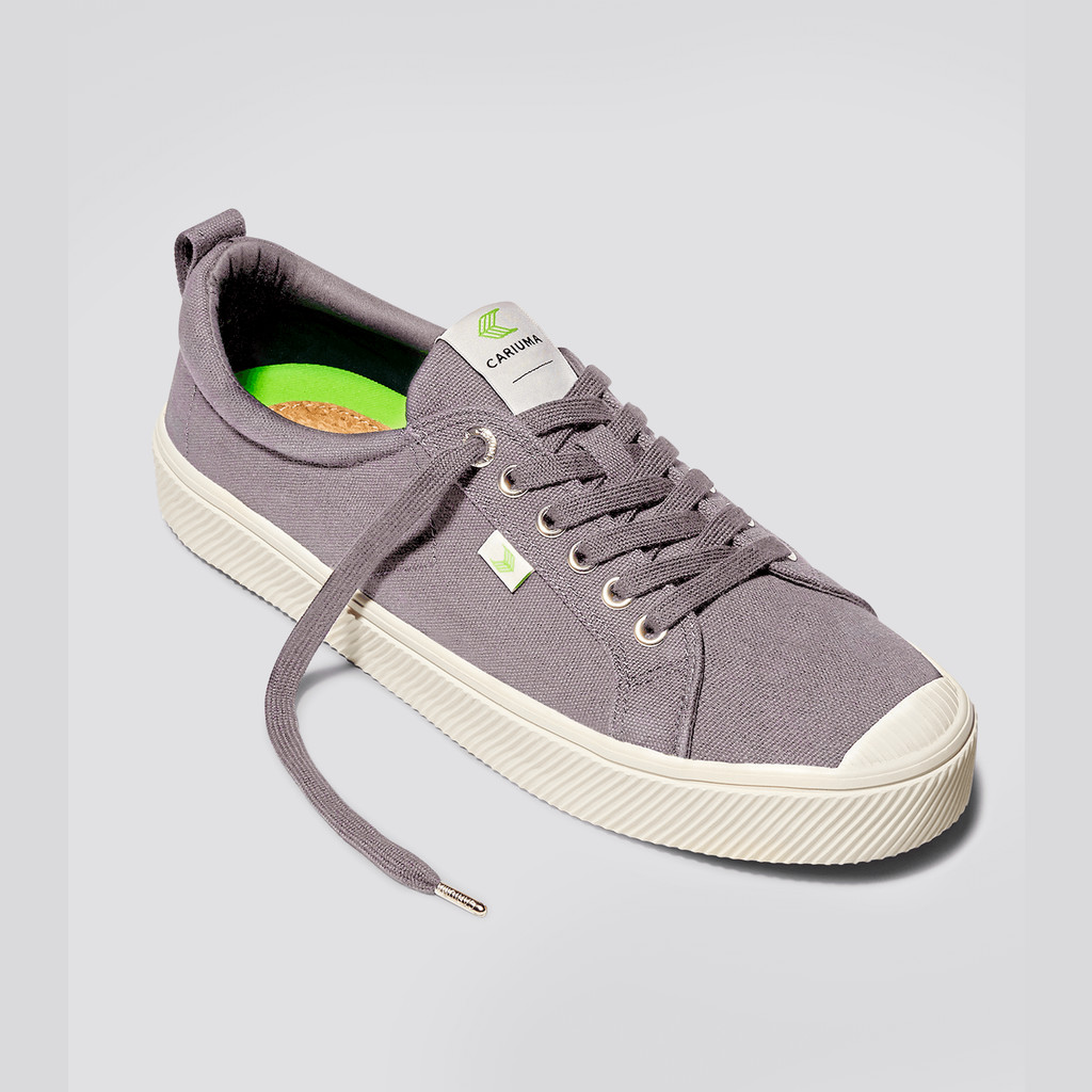 Men Cariuma Low Top Canvas Vegan OCA LOW Grey | 603845-COQ