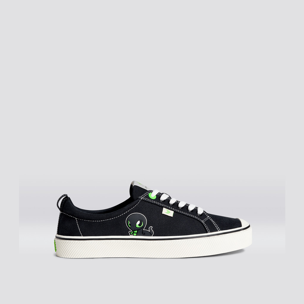 Men Cariuma Low Top Canvas Vegan OCA LOW Low Black | 176309-HOS