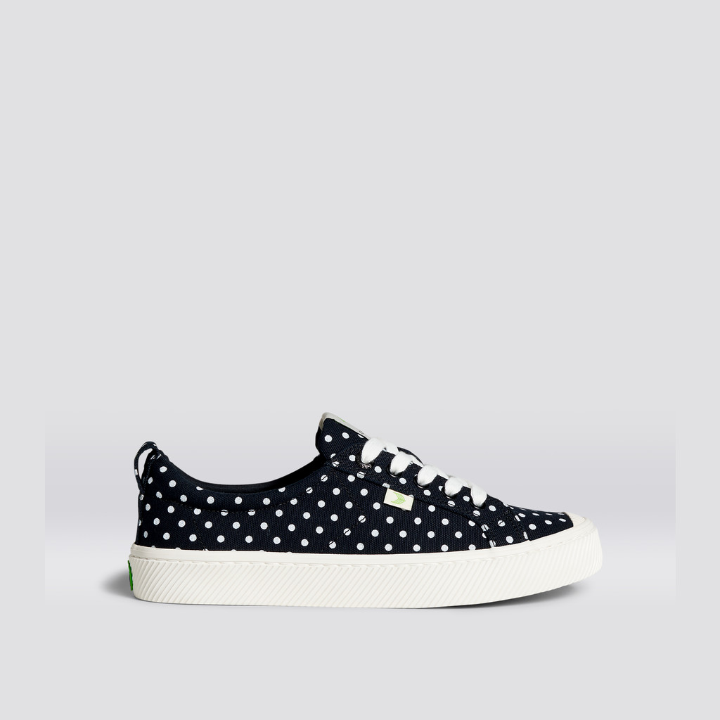 Men Cariuma Low Top Canvas Vegan OCA LOW Black Polka Dots | 572146-HKT