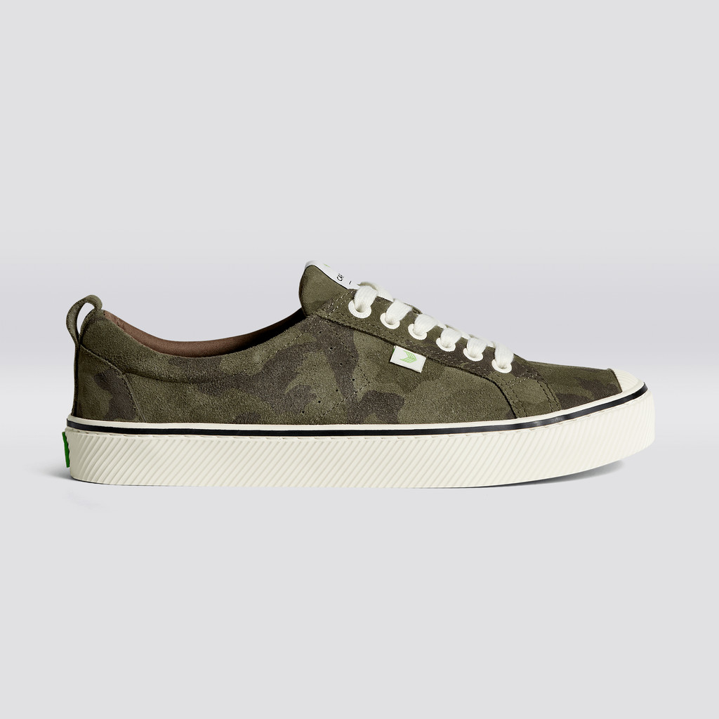 Men Cariuma Low Top Suede OCA LOW Camouflage | 830495-UBT