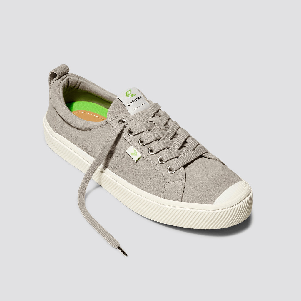 Men Cariuma Low Top Suede OCA LOW Grey | 783451-FMO