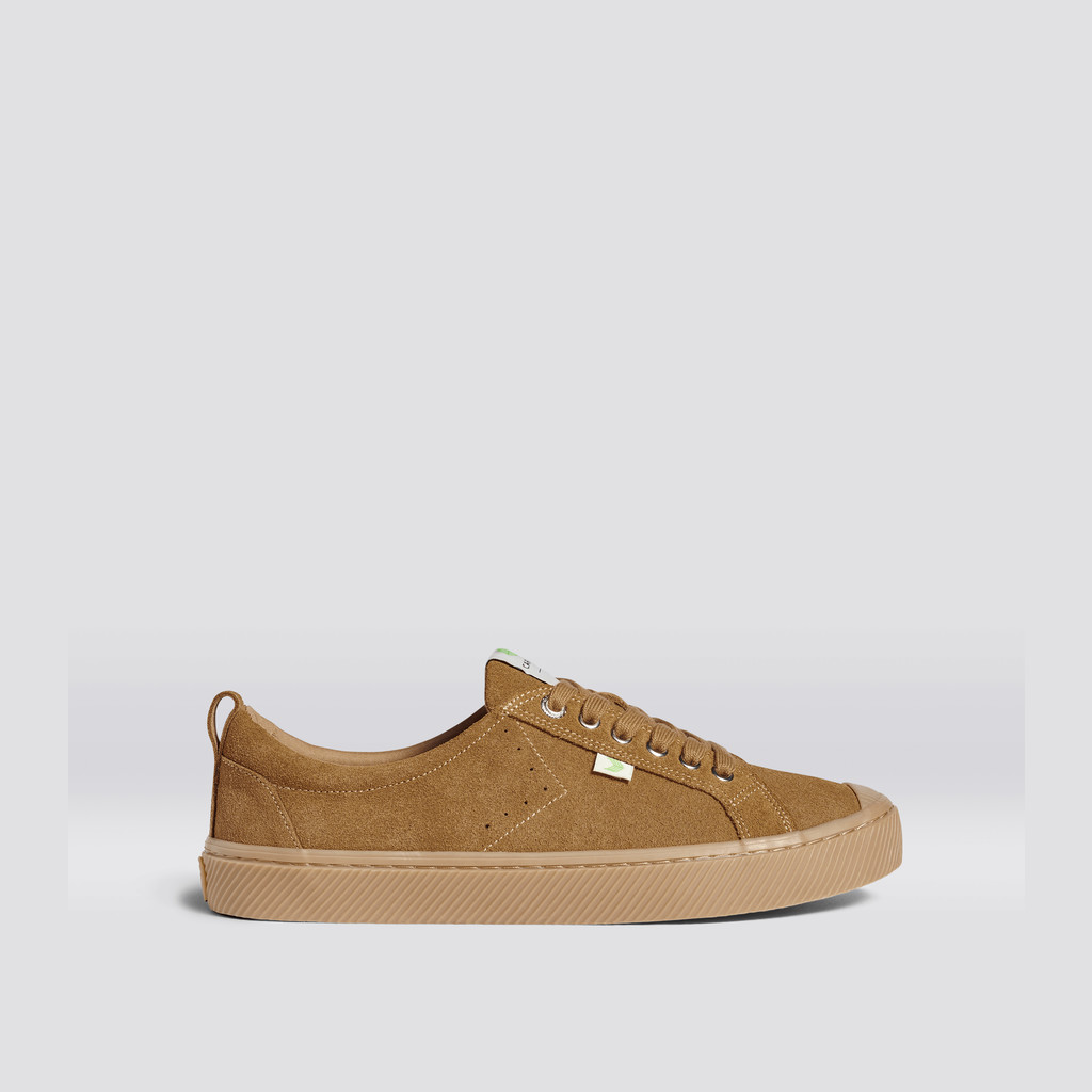 Women Cariuma Low Top Suede OCA LOW All Camel | 985723-TBC