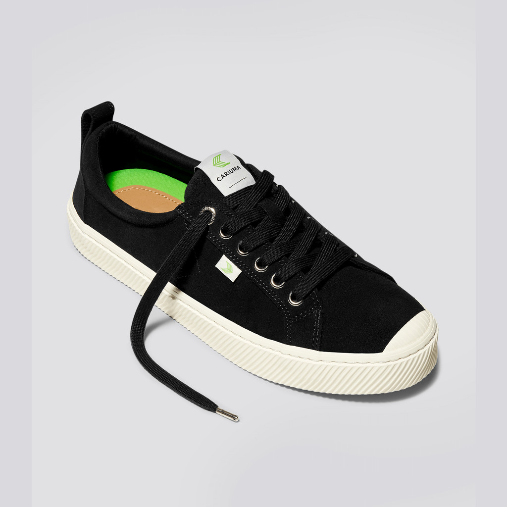 Women Cariuma Low Top Suede OCA LOW Black | 194835-KJW