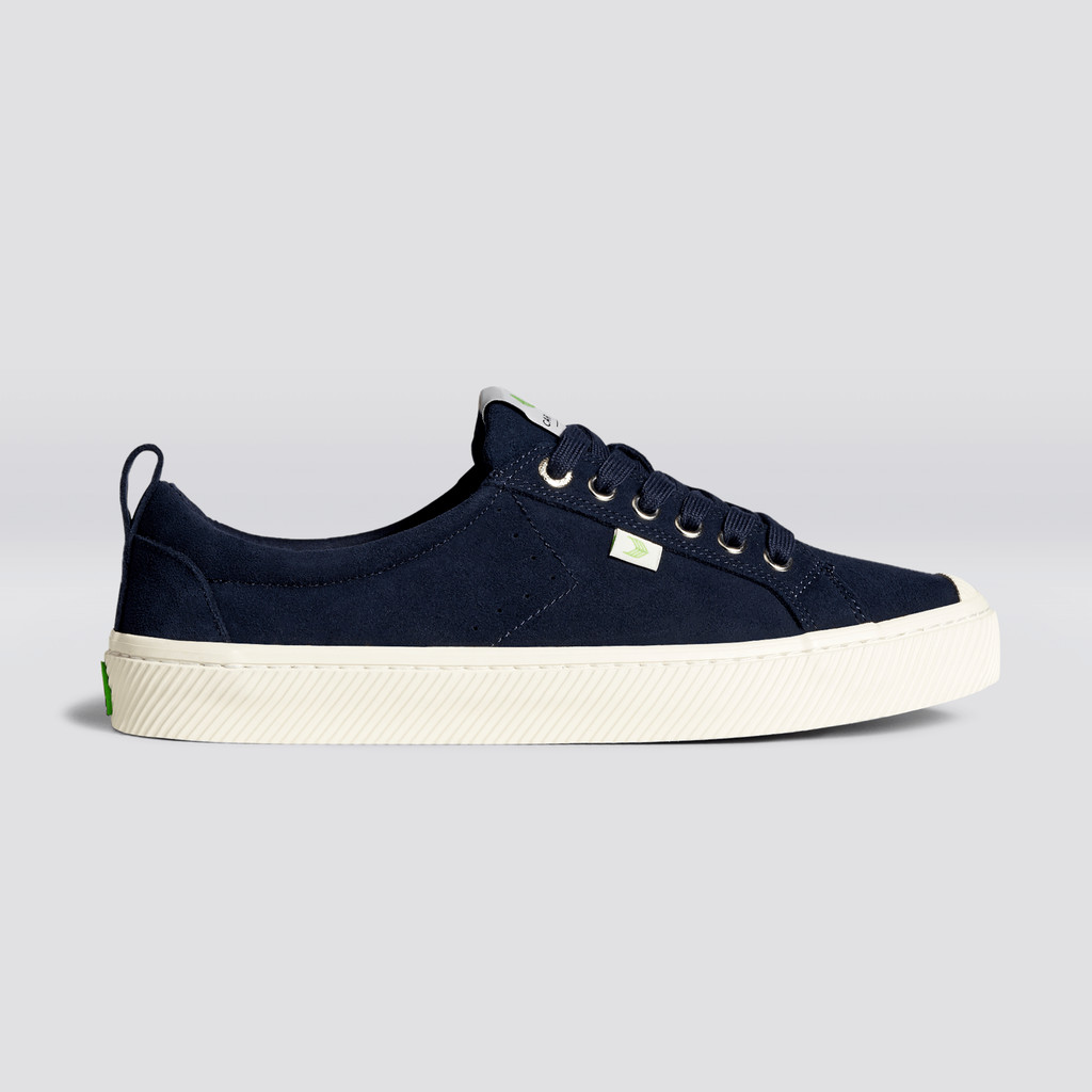 Women Cariuma Low Top Suede OCA LOW Blue | 248569-NHB