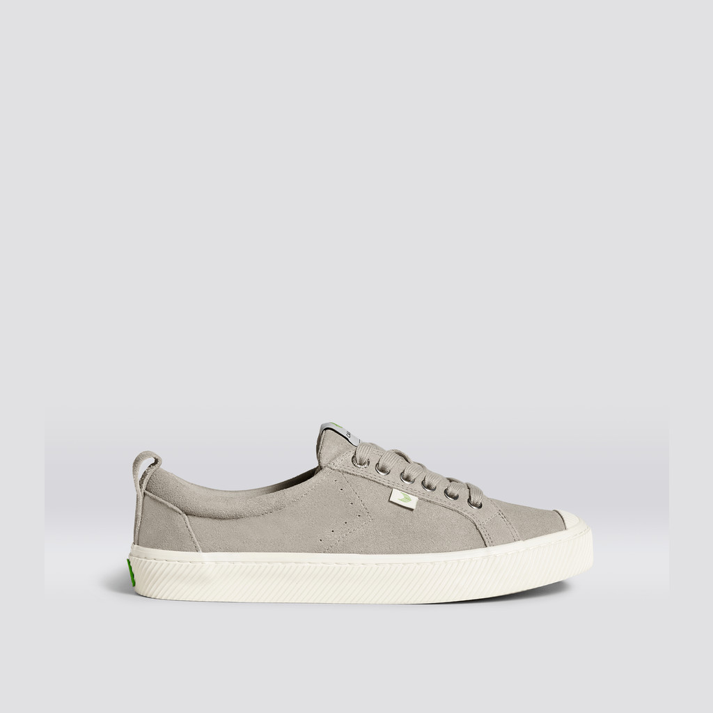 Women Cariuma Low Top Suede OCA LOW Grey | 641923-ZTB